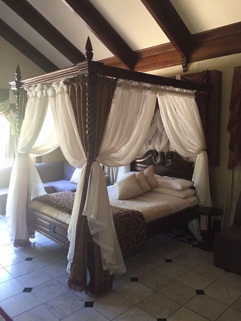 Manor Estate - Accommodation Asia 6