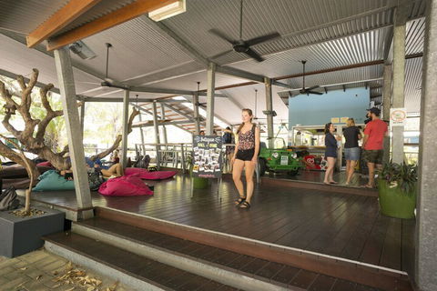 Bungalow Bay Koala Village - Hostel - Accommodation Asia 4