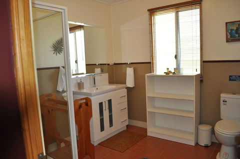 Bracken Ridge Villas - Accommodation Asia 5