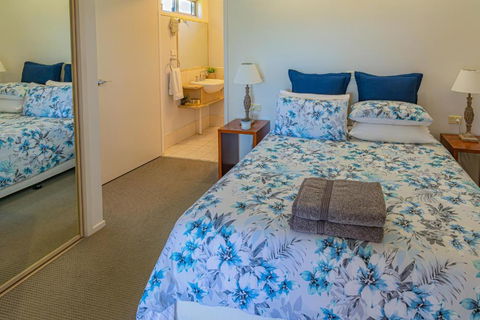 Barrington Riverside Cottages - Accommodation Asia 4