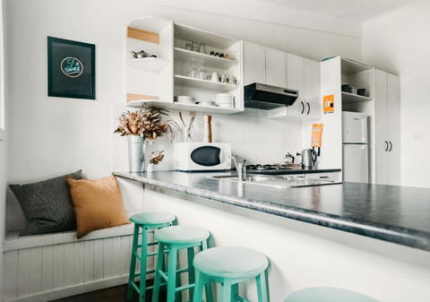 East Lake Travellers Lodge - Accommodation Asia 6