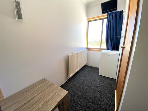 Vikas - Accommodation Asia 4