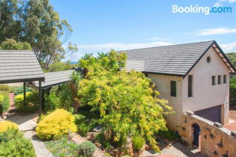 Pearl River Houses - Accommodation Guide 6