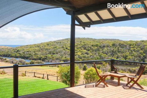 Pearl River Houses - Accommodation Guide 4