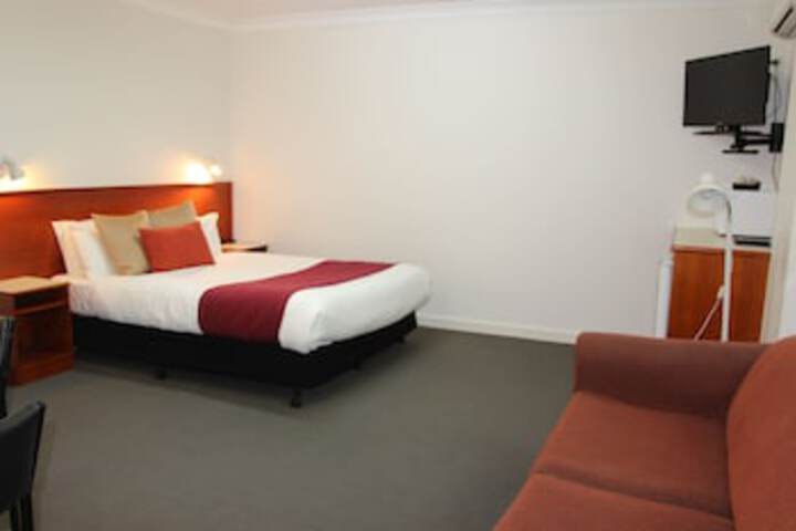 Faulconbridge NSW Accommodation Asia