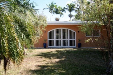 Jambala Beach House - Accommodation Guide 5