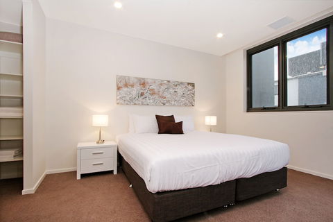 Accommodate Canberra - IQ - Braddon - Accommodation China 3