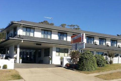 White Manor Motel - Accommodation Asia 0
