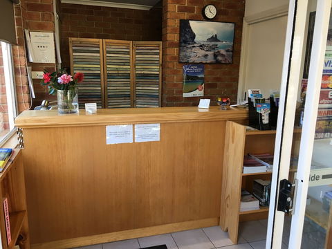 Inverloch Central Motor Inn - Accommodation Asia 2