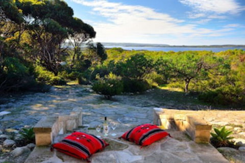 Kestrel Downs - Accommodation Guide 0