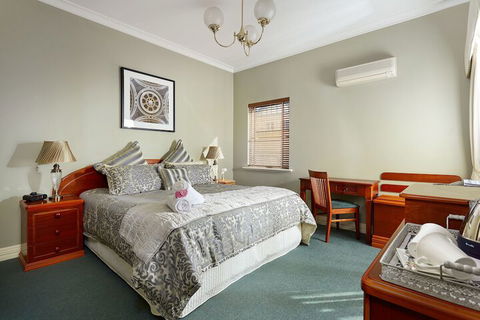 Durham Lodge - Accommodation Asia 2