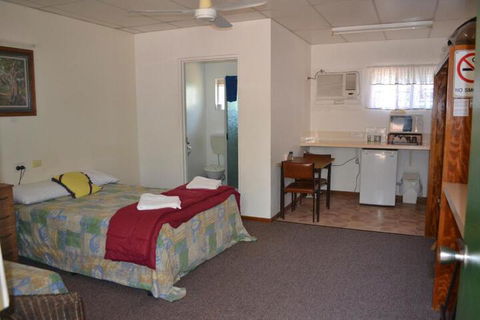 Affordable Gold City Motel - Accommodation Asia 3