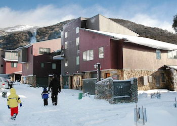 Aspen Creek 3 - Accommodation Asia 0