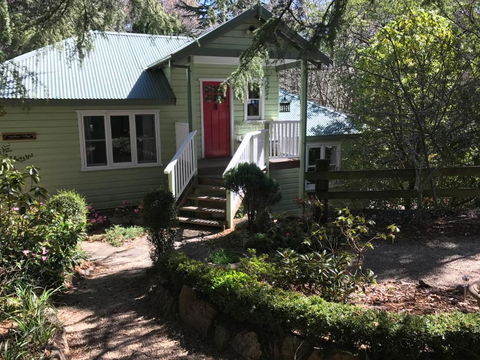 Highland Cottage - Accommodation Asia 4
