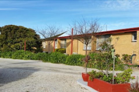 Lake Bolac Motel - Accommodation Guide 2