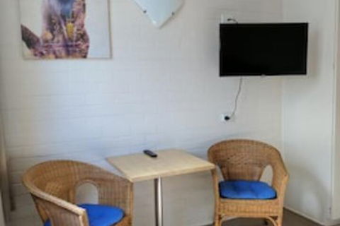 Lake Bolac Motel - Accommodation Guide 6