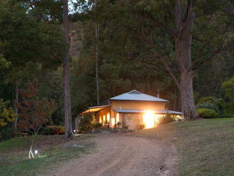 Lyrebird Studio Hideaway In The Watagans Be At One With Nature - Accommodation Asia 2