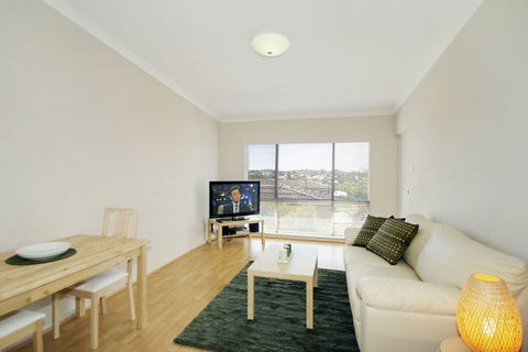 Acacia Holiday Or Business Stay Accommodation - Accommodation Asia 3