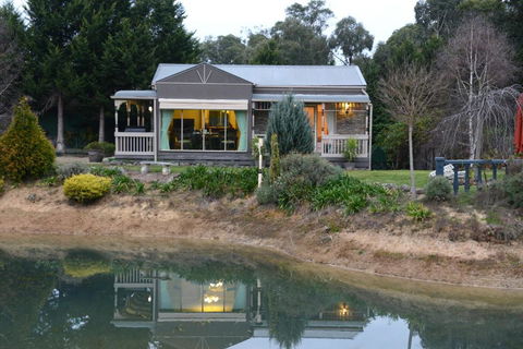 Still Waters - Accommodation Guide 5