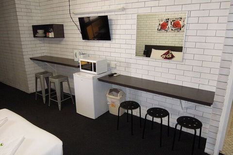 Jackaroo Apartments - Accommodation Asia 2