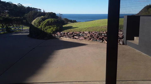 Narooma Golfers Lodge - Accommodation Guide 1