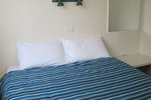Melaleuca Caravan Park - Accommodation Guide 6