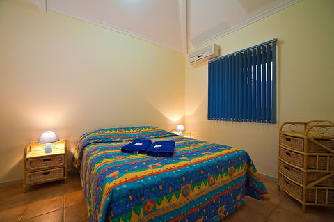Osprey Holiday Village - Accommodation Guide 1