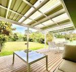 Hayes Beach House Jervis Bay Pet Friendly Award Winner Fireplace - Accommodation Asia