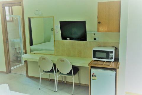 Gosford Inn Motel - Accommodation Asia 2