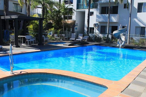 Ocean Side Hawks Nest - Accommodation Asia 3