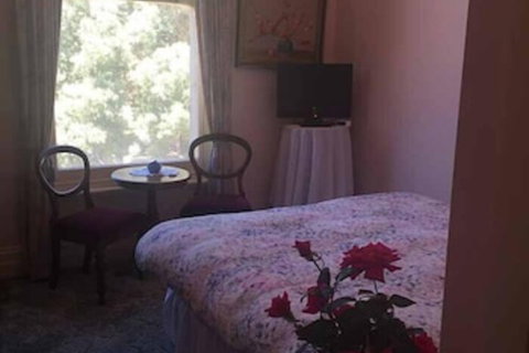 Highton Manor - Accommodation Guide 2