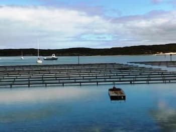 Longbeach Apartments Coffin Bay - Accommodation Asia 5