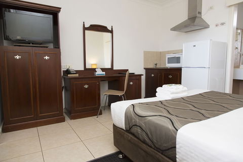 A-line Motel - Accommodation Asia 4