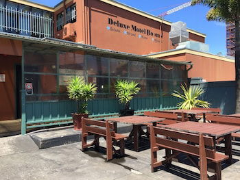 Harp Hotel - Accommodation Asia 6
