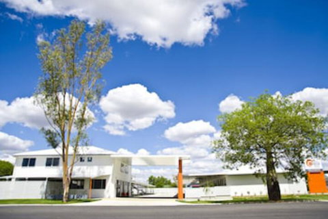 Roma Central Motel - Accommodation Guide 0