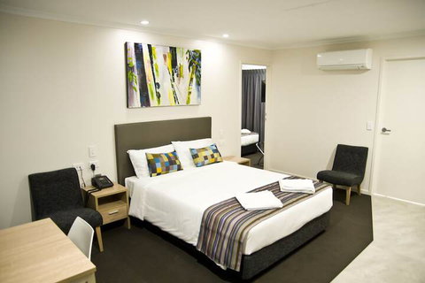Roma Central Motel - Accommodation Guide 5
