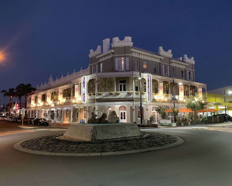 Rose Hotel & Motel - Accommodation Asia 0