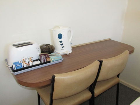Twin City Motor Inn - Accommodation Asia 4