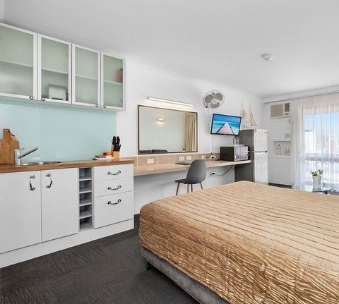 Tweed Harbour Motor Inn - Accommodation Guide 6