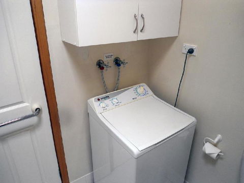 Ashwood Apartment Bellerive - Accommodation Guide 2