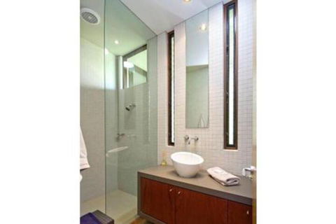 3 Kiamba Court - Accommodation Guide 3