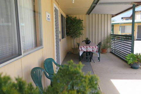 Jurien Beachfront Holiday Units - Accommodation Asia 2