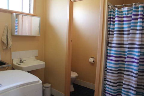 Jurien Beachfront Holiday Units - Accommodation Asia 4