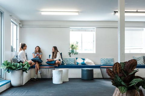 Wake Up! Bondi Beach - Accommodation Asia 3