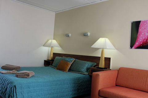 Australian Motor Homes Tourist Park - Accommodation Guide 3