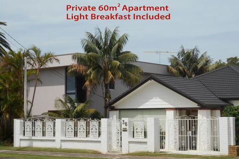 Cronulla Cottage B & B - Accommodation Guide 2