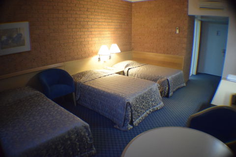 John Hunter Motel - Accommodation Asia 5