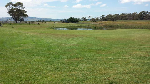 Bass Coast Country Cottages - Accommodation Guide 6