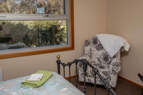 The Chocolate Lily Bed & Breakfast - Accommodation Guide 6