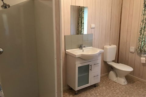 Swan Reach Holiday Park - Accommodation Guide 7